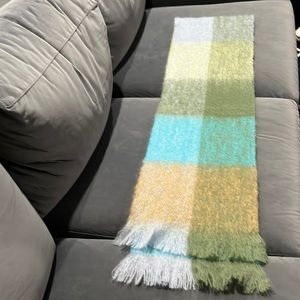 Foxford 75% mohair 25% wool dry clean only made in Ireland scarf